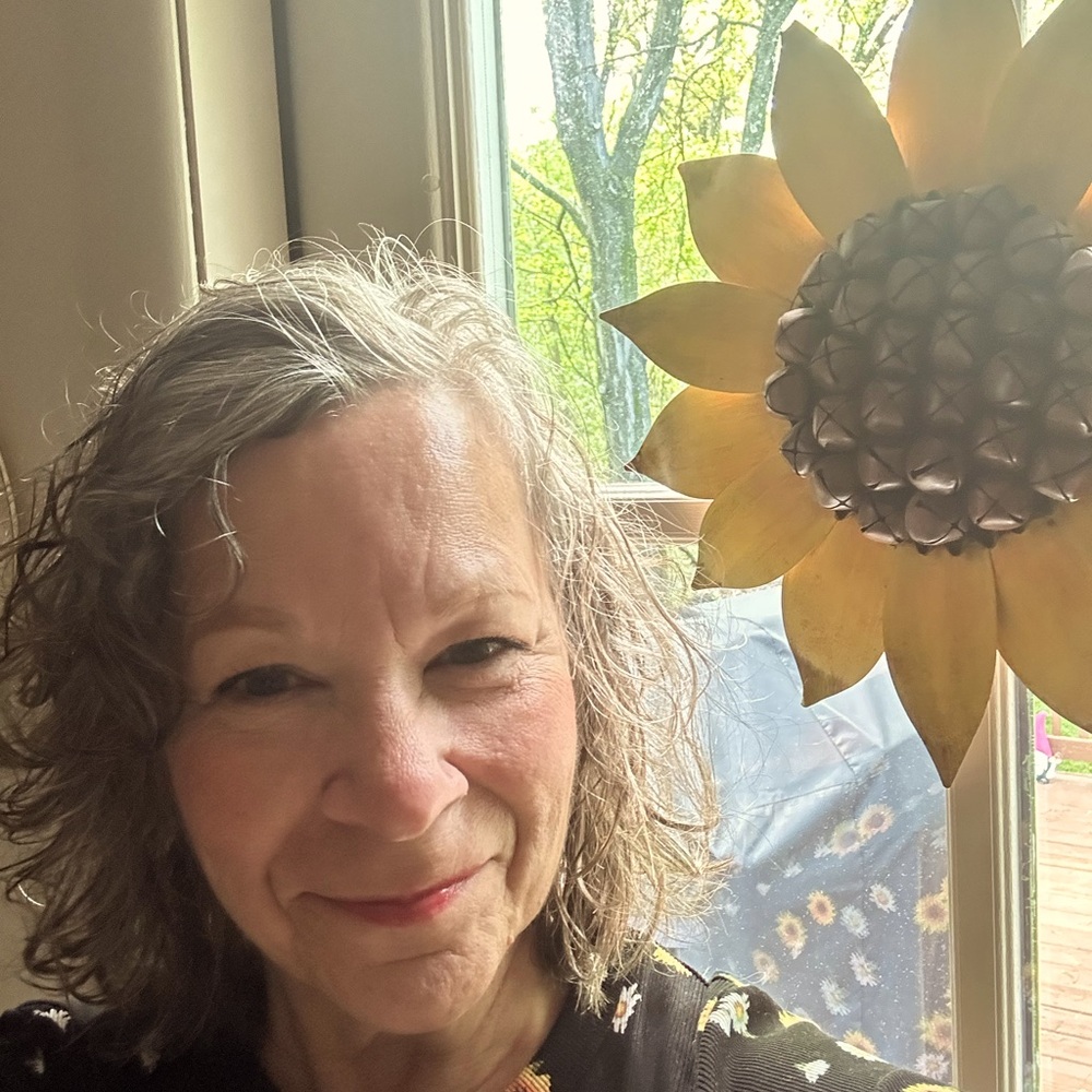 Meet your Posher, Kim